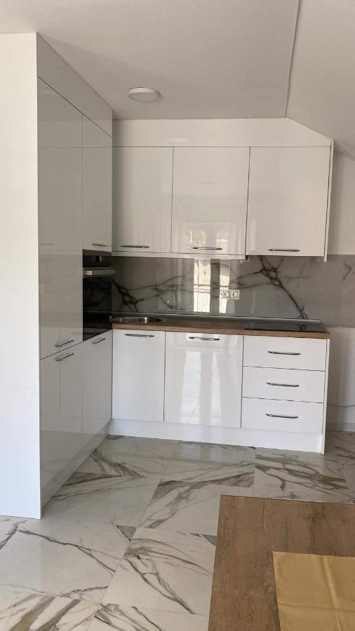Apartman Zepce Bagian luar foto