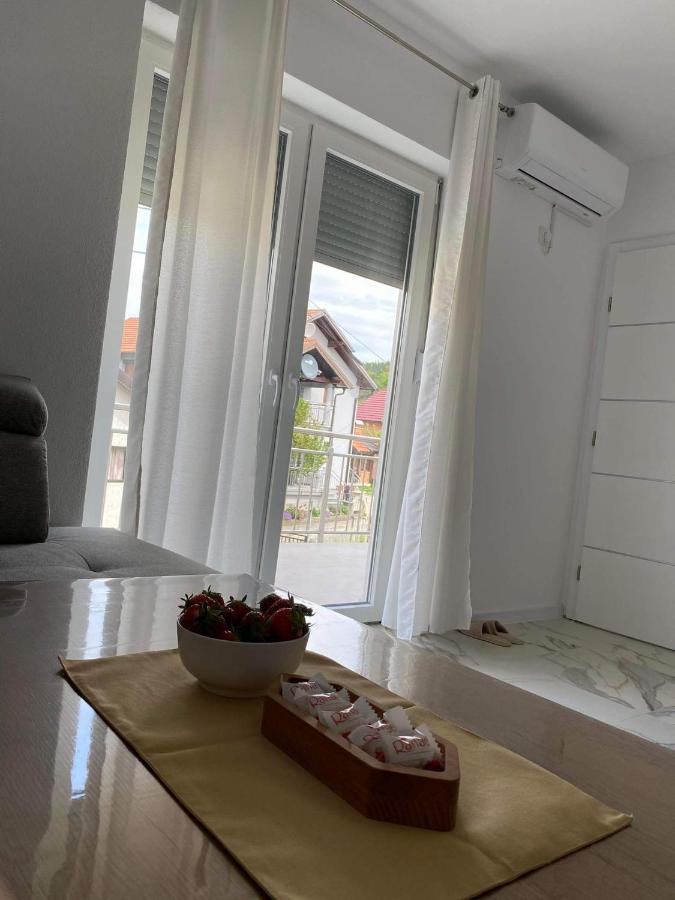 Apartman Zepce Bagian luar foto